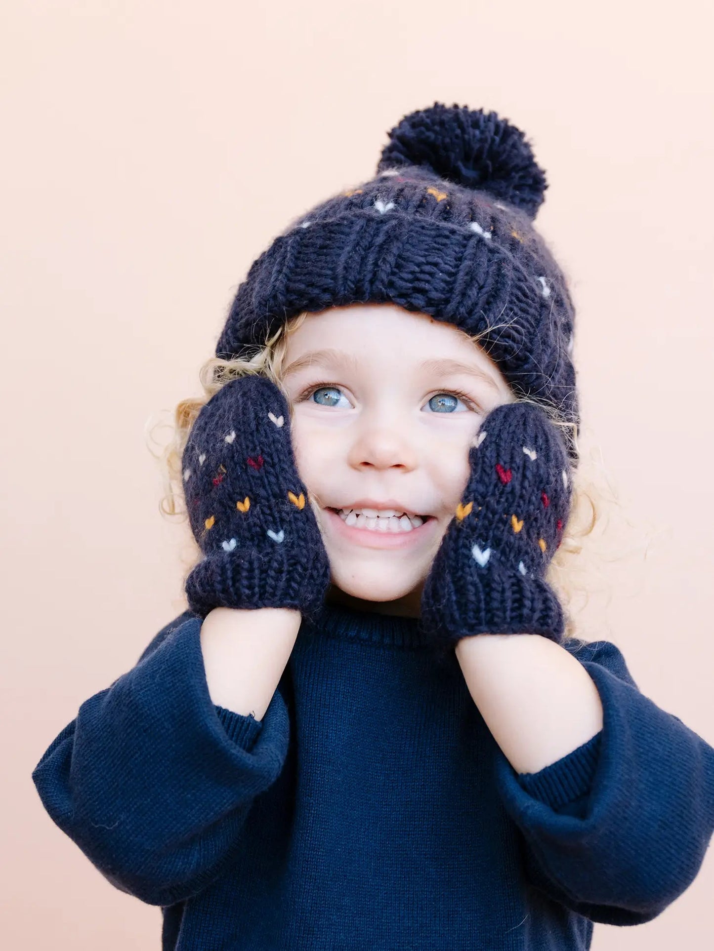 FALL & WINTER Sawyer Mittens, Navy | Kids Mittens The Blueberry Hill