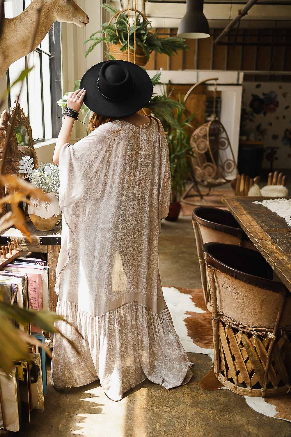 24 Hr SALE! $38.40 Paisley Free Flow Longline Gray Kimono Greta Bean & Co.