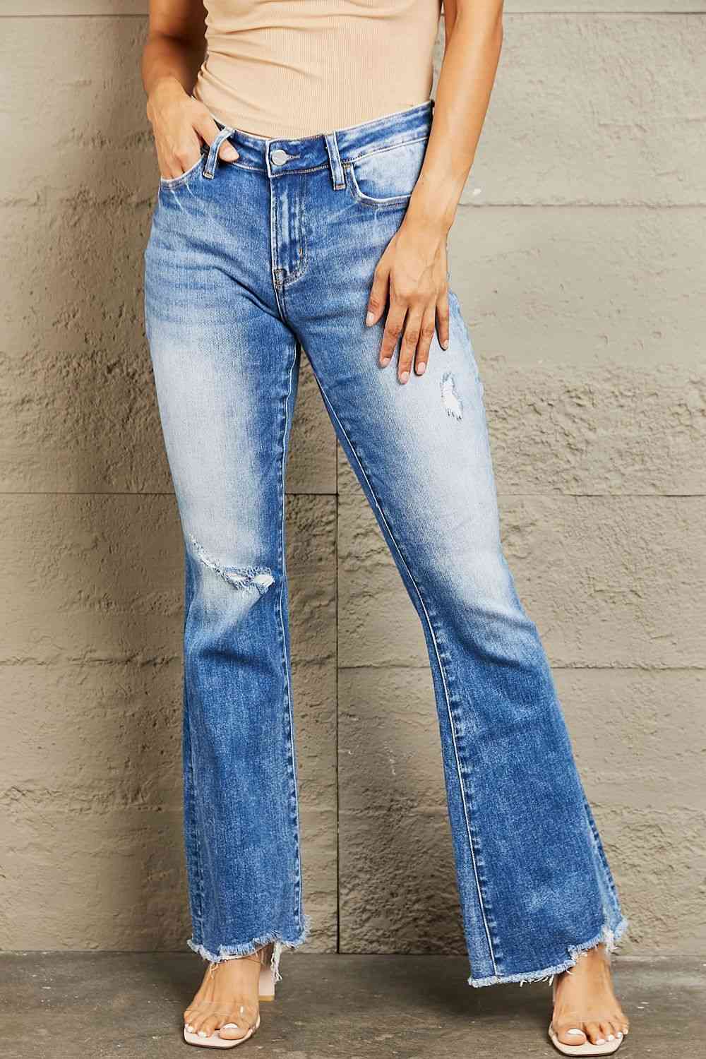 BAYEAS Izzie Mid Rise Bootcut Jeans ***